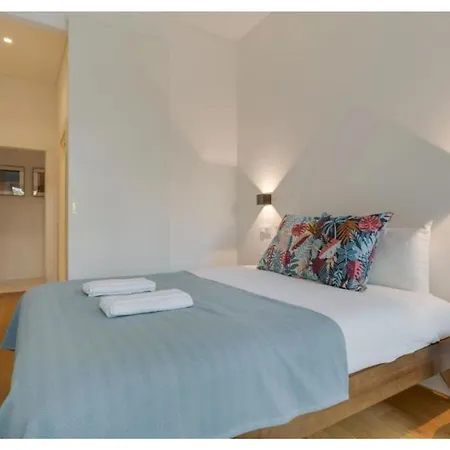 Aqua Apartment