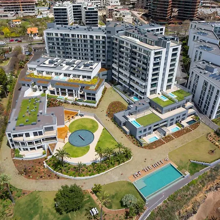 Aqua Funchal (Madeira)